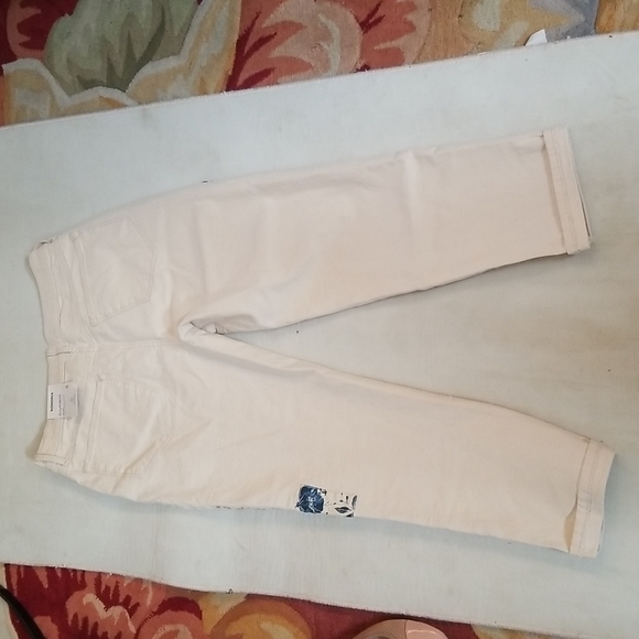 New Off White Boyfriend Jeans - Picture 4 of 6